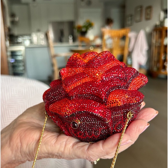 Boxed Judith Leiber Rose/Peony clutch - Picture 5 of 9